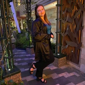 Meet your Posher, Abbie